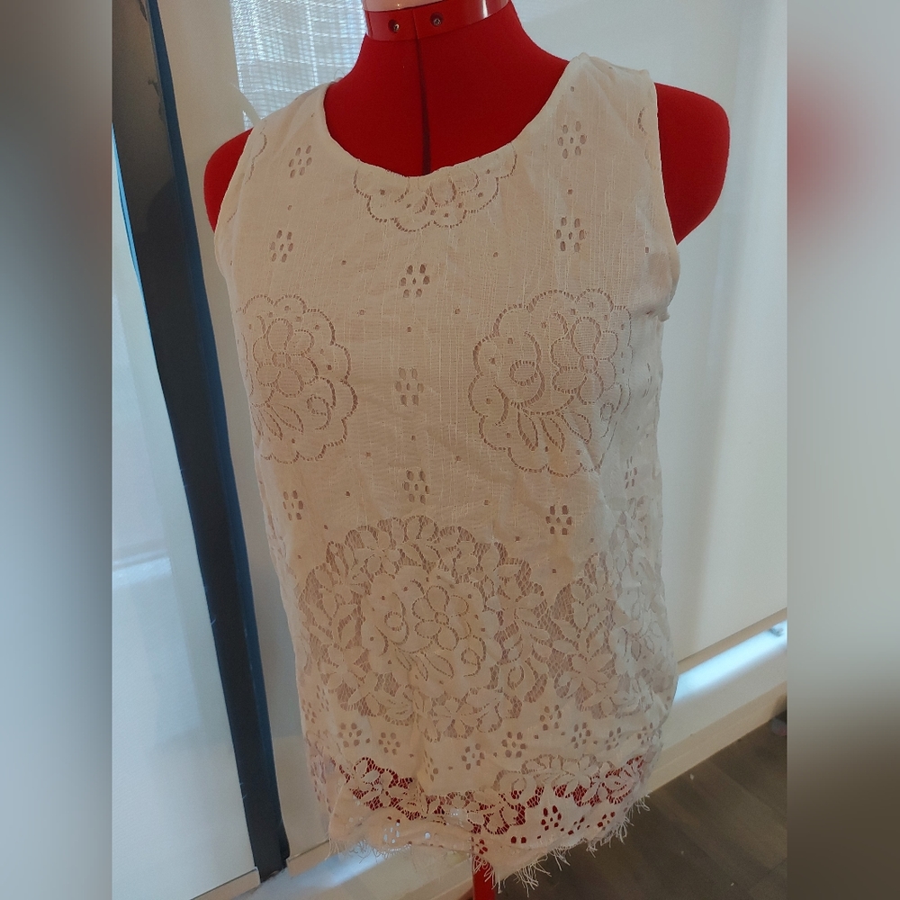Floral lace white blouse